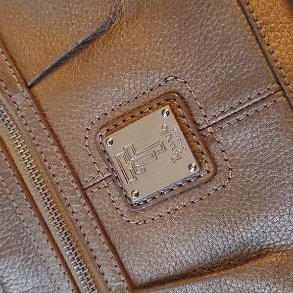 Fun gold crossbody bag - Picture 2 of 7